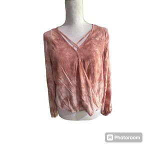 Aeropostale Pink wrap button up blouse for spring/summer casual/formal wear.